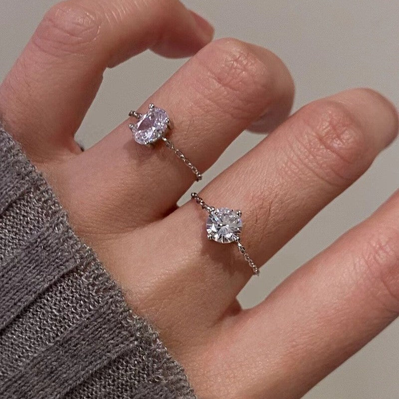 Moissanite Chain Band Ring