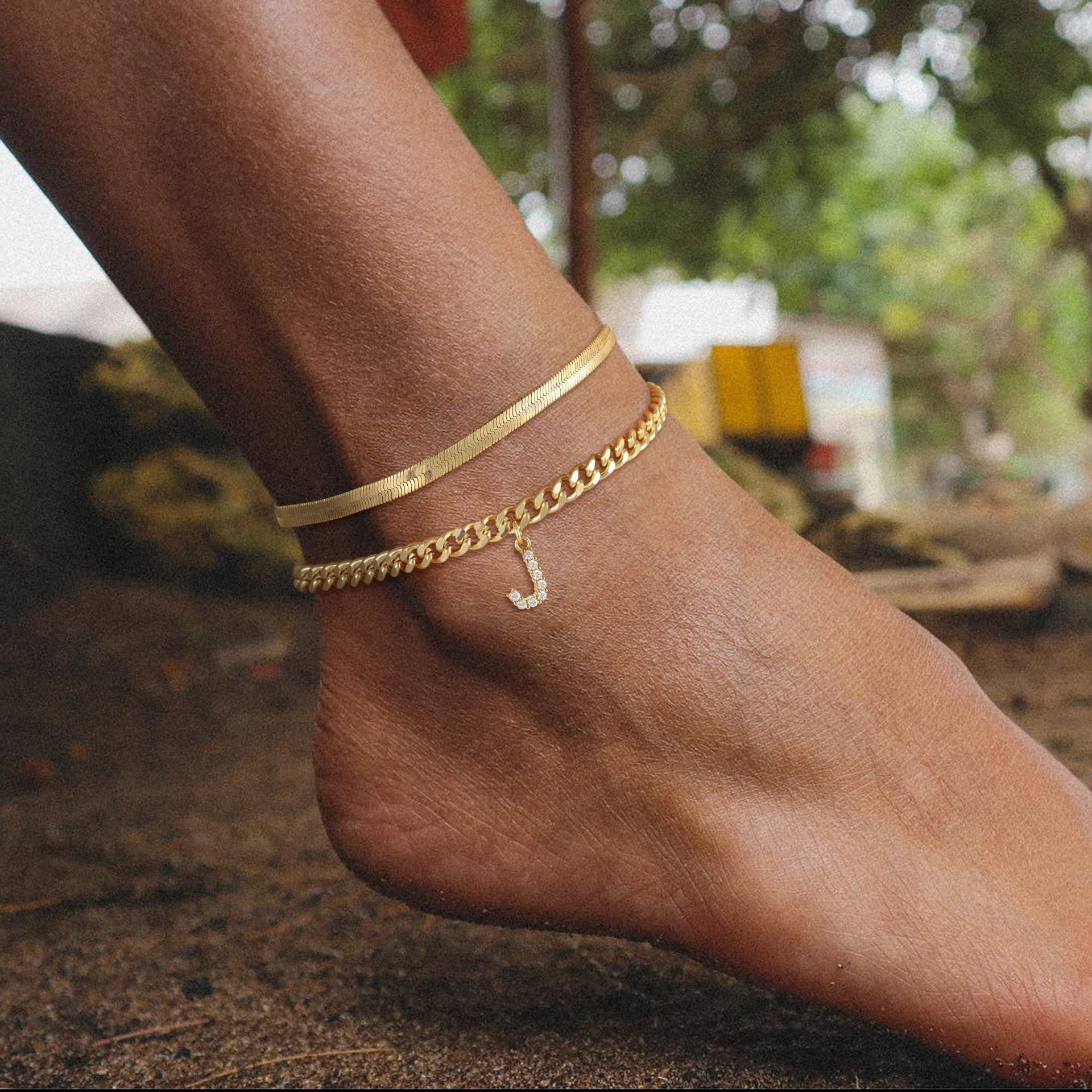 Double-layer initial anklet
