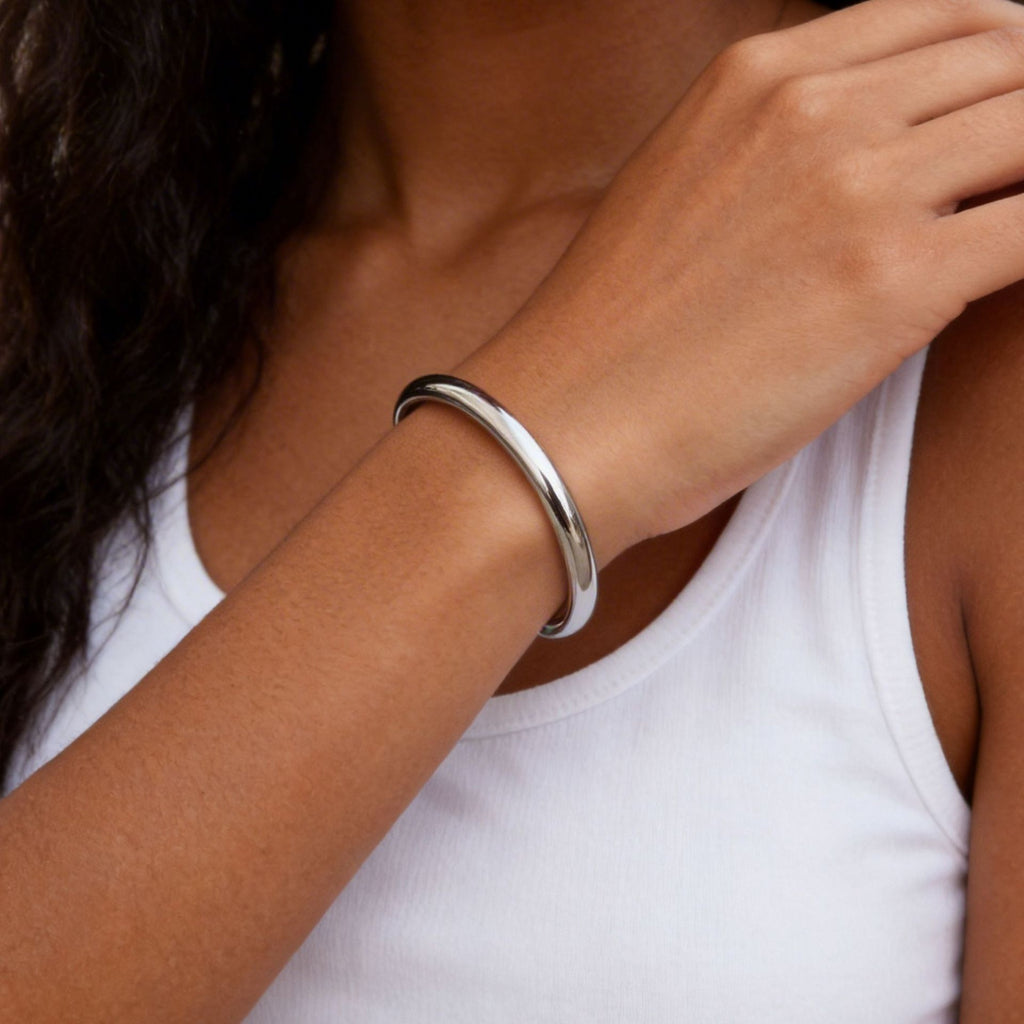 Sleek Polished Bangle Bracelet