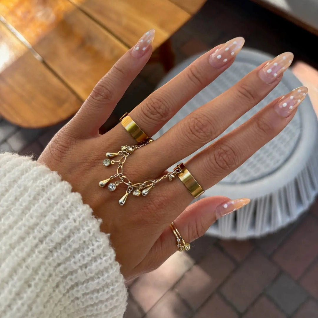 Chain Link Finger Bracelet