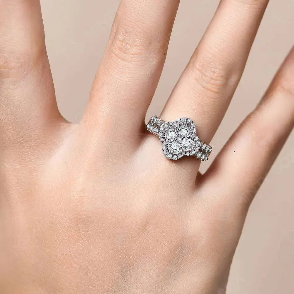 Clover Cut-Out CZ Ring