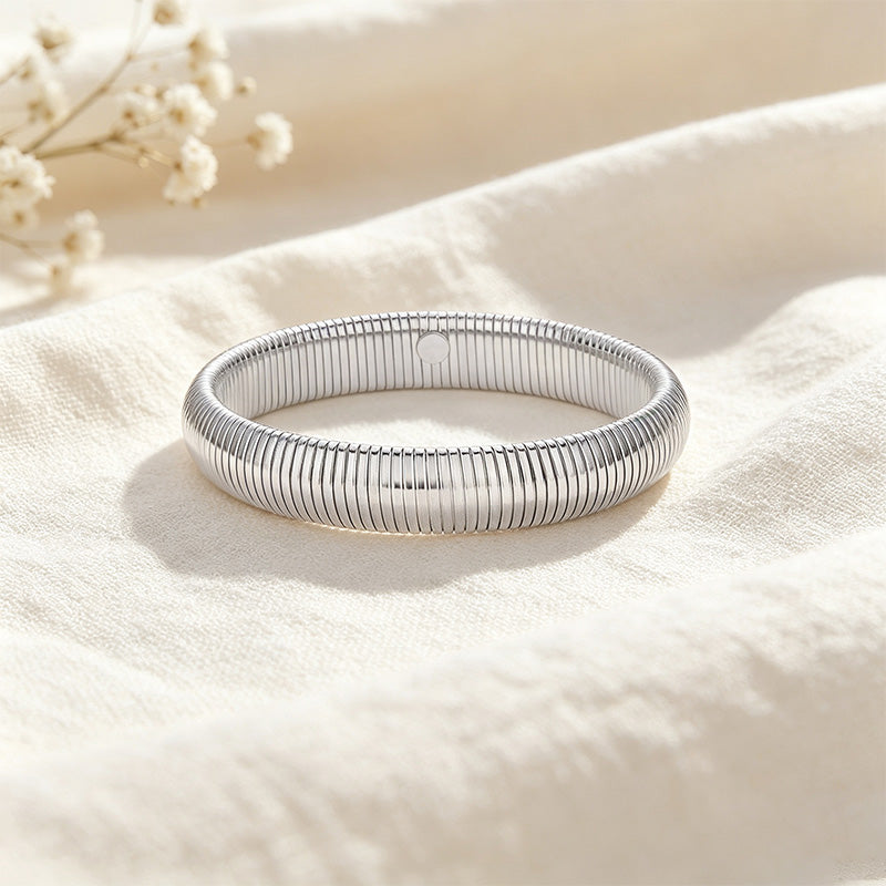 Snake-Shaped Stretch Bracelet