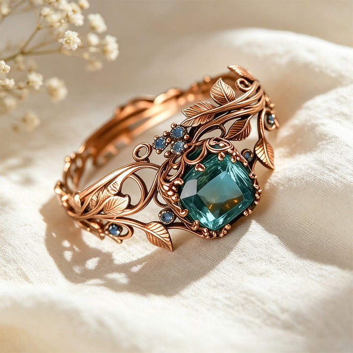 Moissanite Leaf Motif Ring