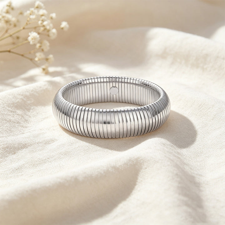 Snake-Shaped Stretch Bracelet