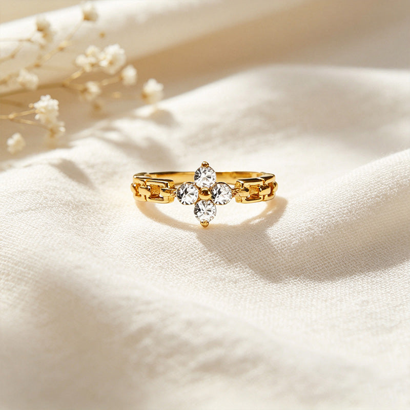 Clover Zircon Ring