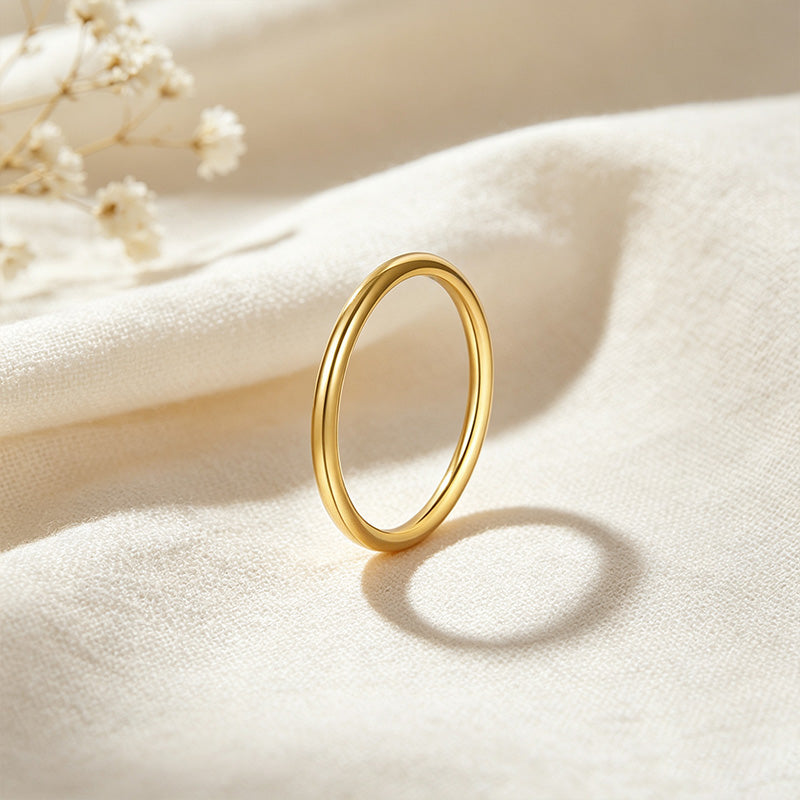 Sleek Polished Bangle Bracelet