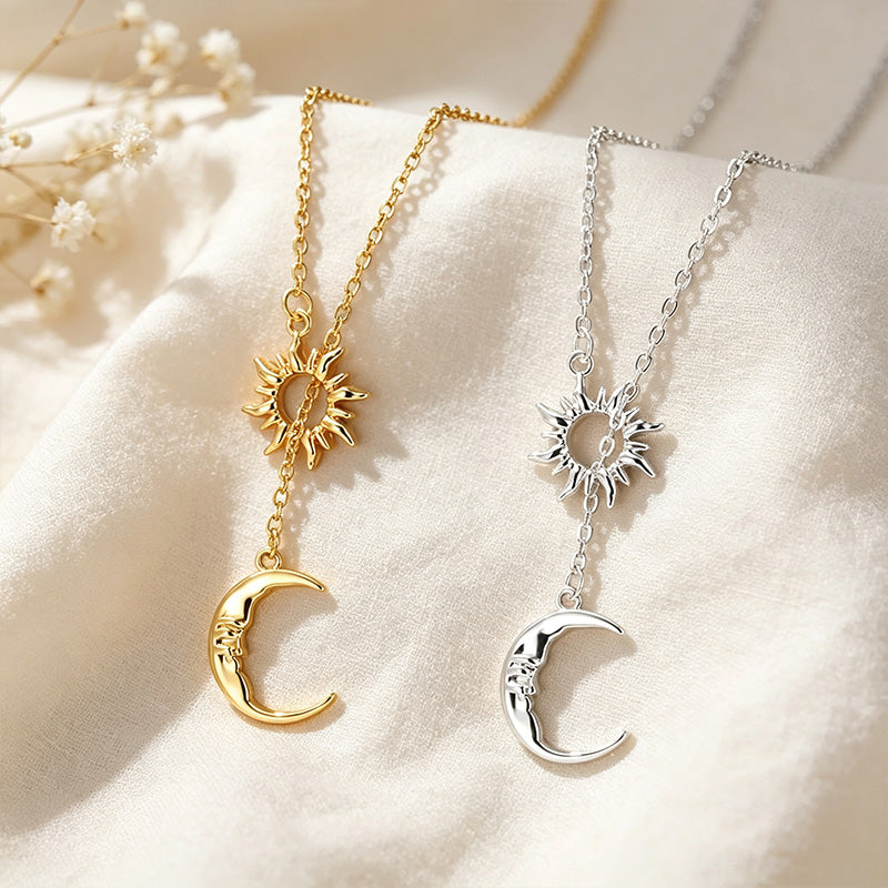 Moon  Pendant  Necklace
