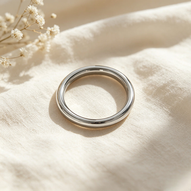 Sleek Polished Bangle Bracelet