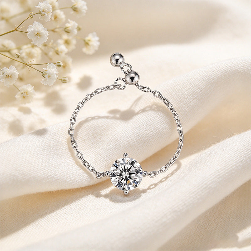 Moissanite Chain Band Ring