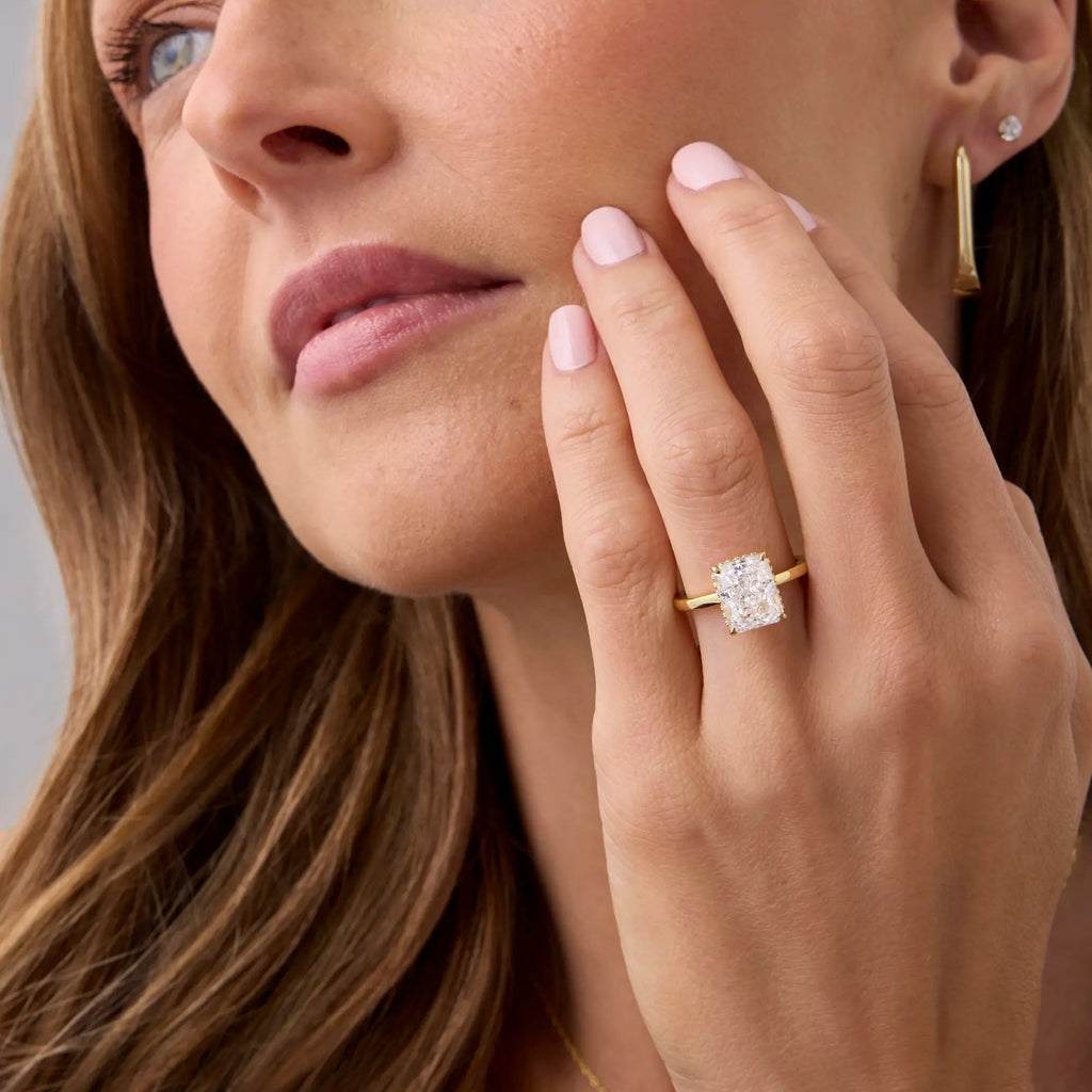 Radiant Cut Moissanite Ring