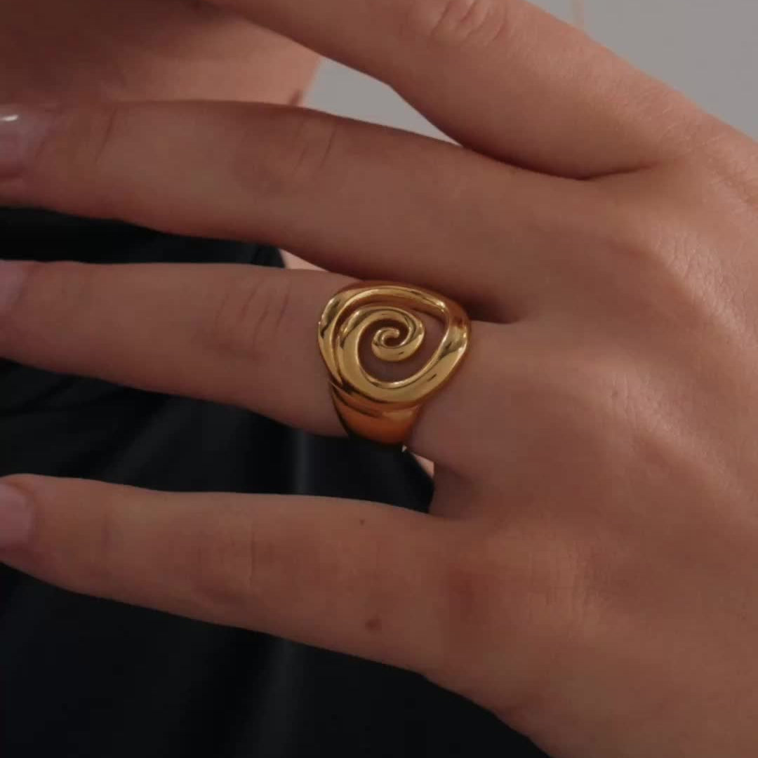 Swirl Spiral Ring