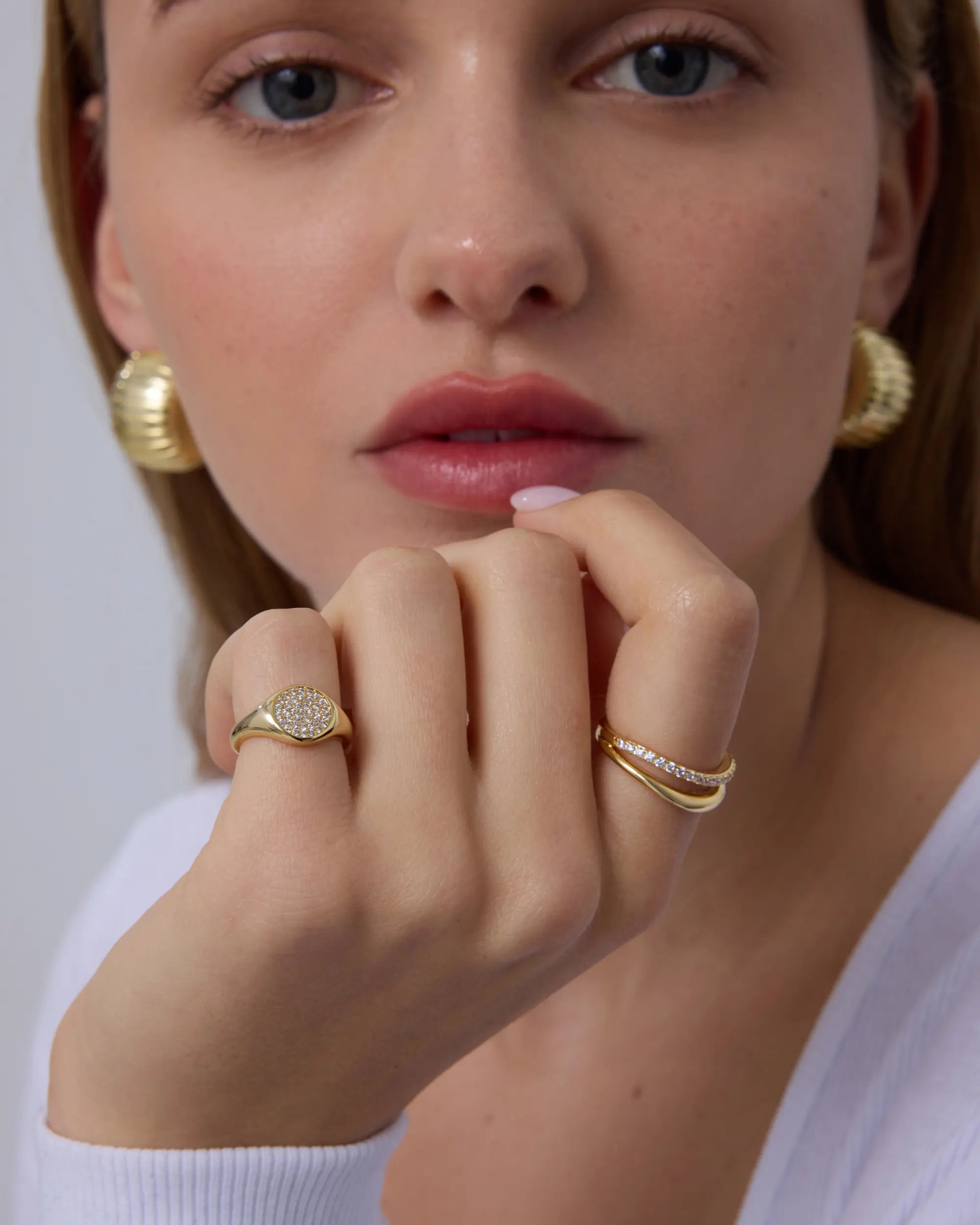 Celeste Pavé Signet Ring